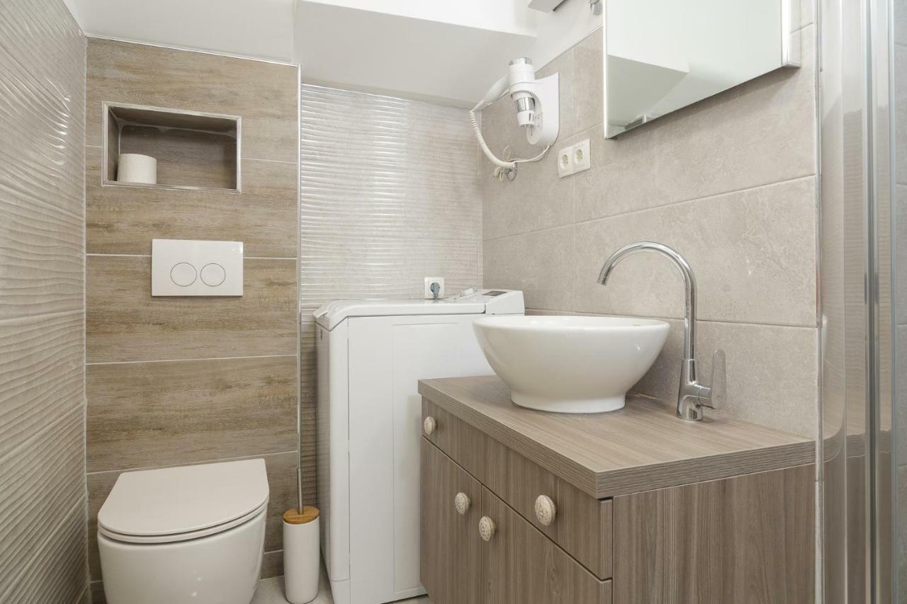 Stone Apartman Varos سبليت المظهر الخارجي الصورة